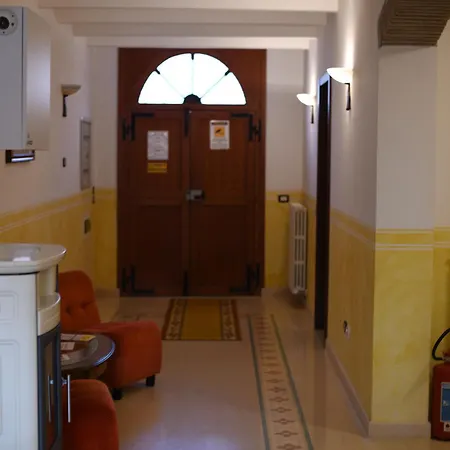 Al Pasarat Konukevi Comacchio