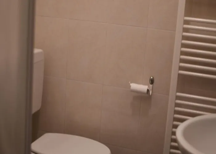 Al Pasarat Pensión 3*